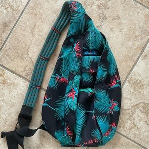 Tropical KAVU